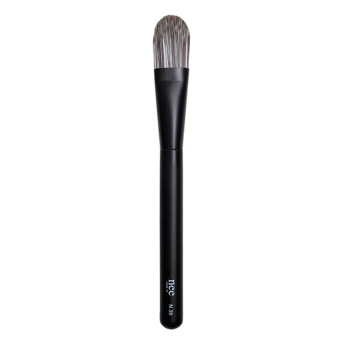Nee Brush N. 39 Flat Foundation