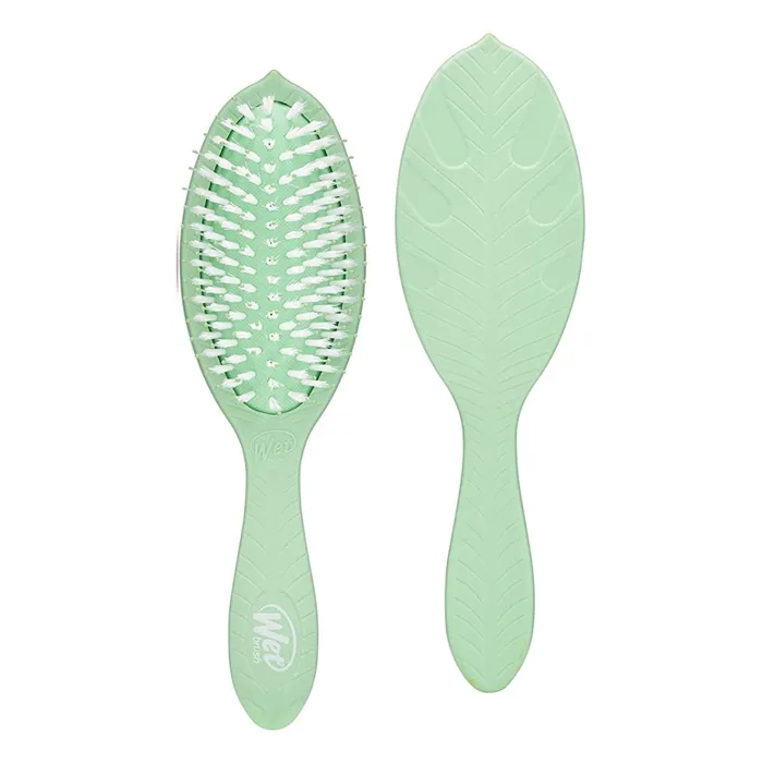 Wet Brush Go Green Treatment and Shine Brush