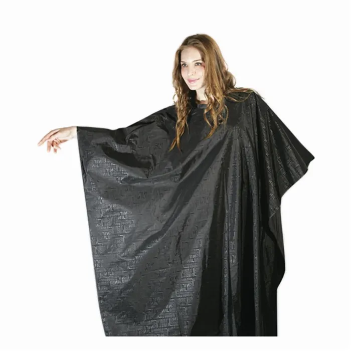 Bifull Cape de coupe noire décorée motif carbone