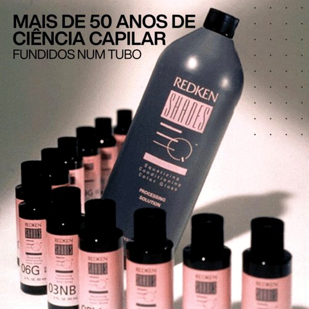 Redken Shades EQ Bonder Inside, produit adapté depuis l'article source Redken Shades EQ Bonder Inside, couverture adaptée depuis l'article source