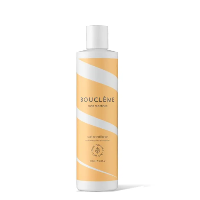 Bouclème Curl Conditioner de PeluqueriaShop pour adoucir les boucles avant le séchage