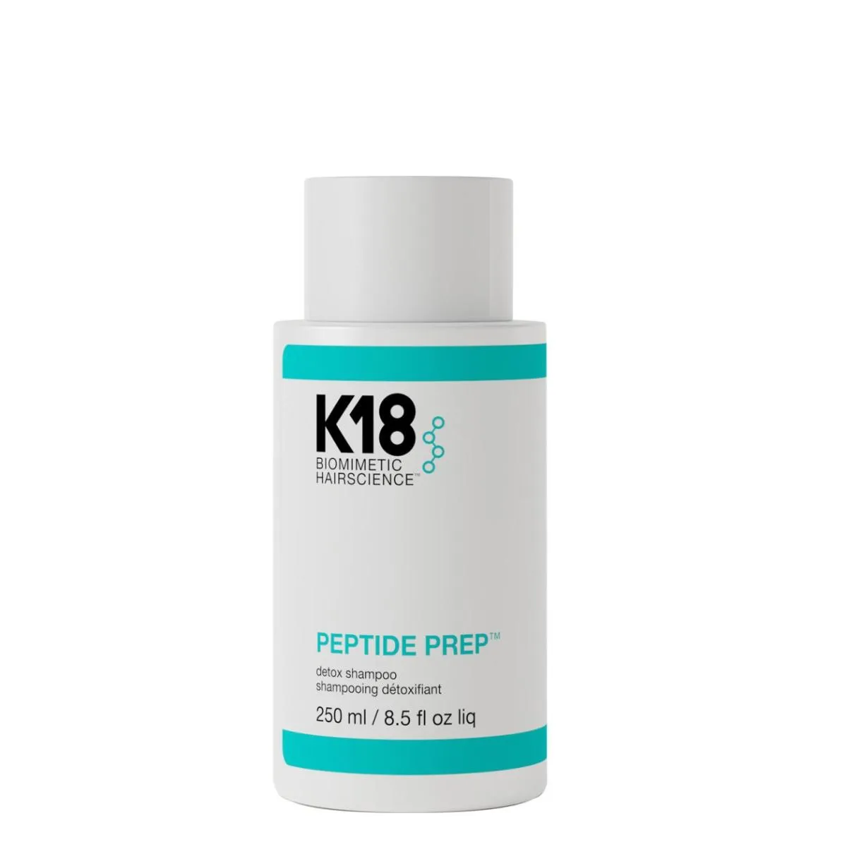Shampoing K18 Detox Shampoo pour éliminer les résidus qui ternissent la nuance des cheveux gris